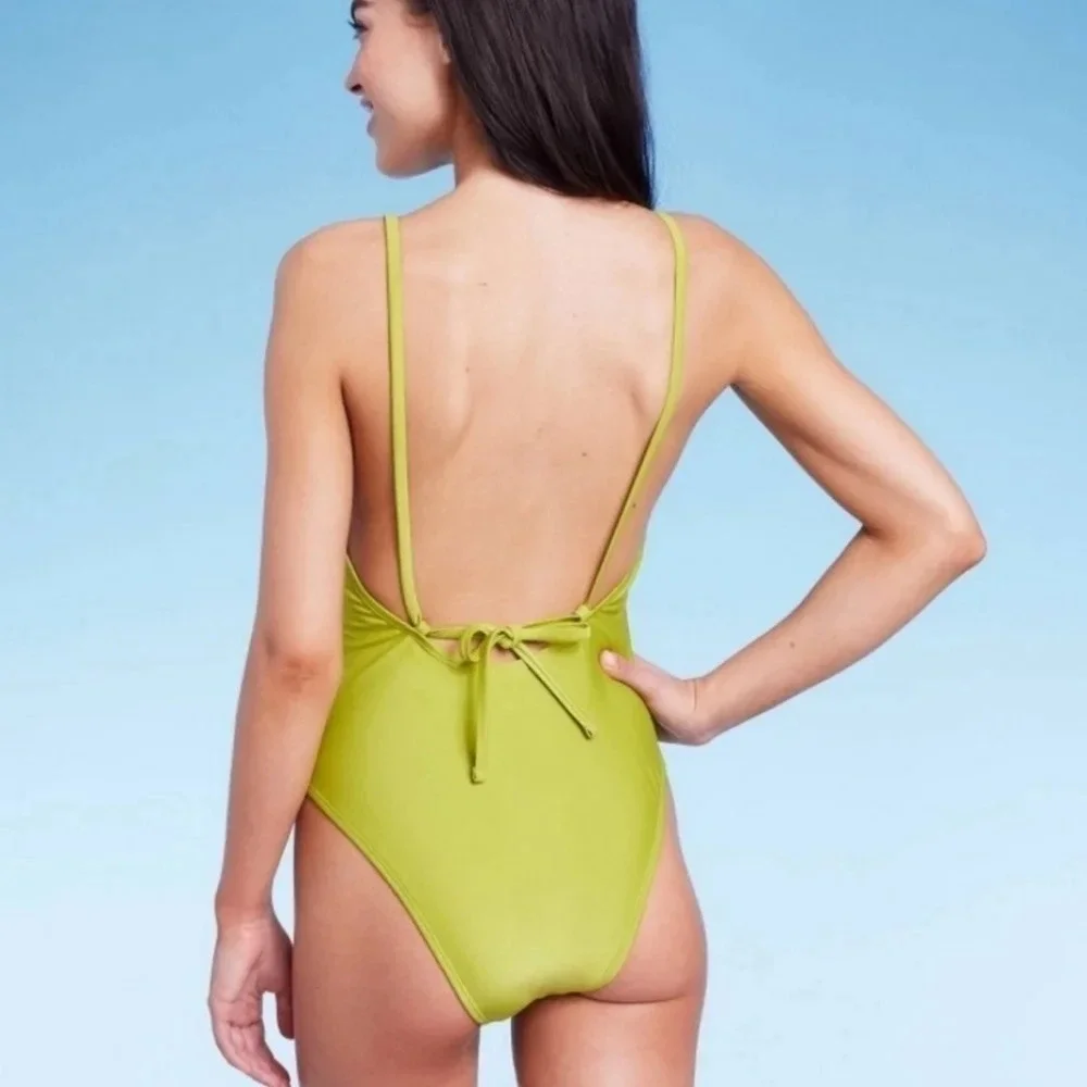 NWT Wild Fable Women's Ring Front Cut Out 1 PC Swimsuit S 4-6